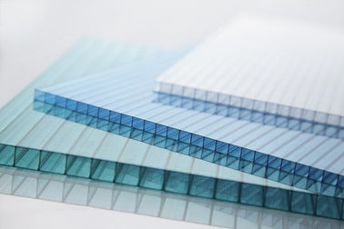 Enduit UV de lucarne de serre chaude de polycarbonate de feuille commerciale transparente de cavité