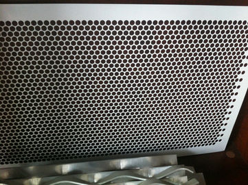 Acier inoxydable en métal de décoration de barrière perforée de maille, maille protectrice en métal