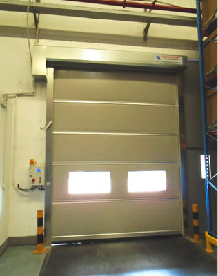 Porte coulissante industrielle à grande vitesse, ligne de production Porte de sécurité à rouleaux