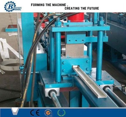 Efficacité petit pain de goujon en métal de 0,4 - de 1.2mm formant la machine pour la voie en acier légère